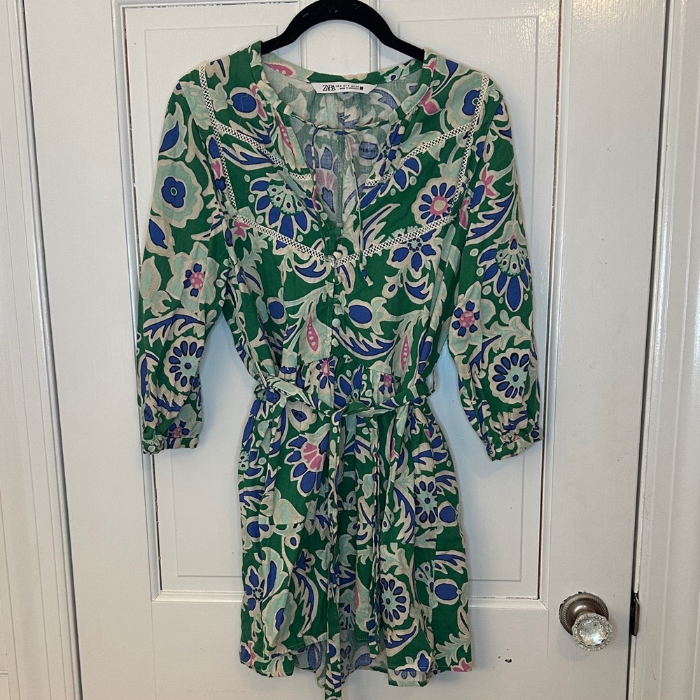 Zara Multicolor Floral Long Sleeve Dress size S EUC‎